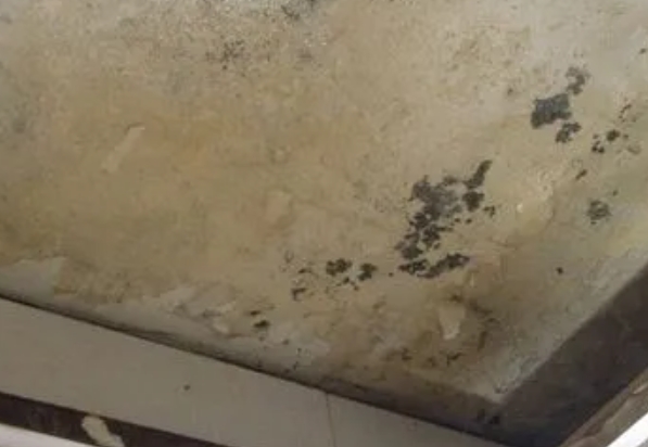 省直辖阳台漏水维修公司分享下省直辖卫生间渗水维修需要注意哪些问题。